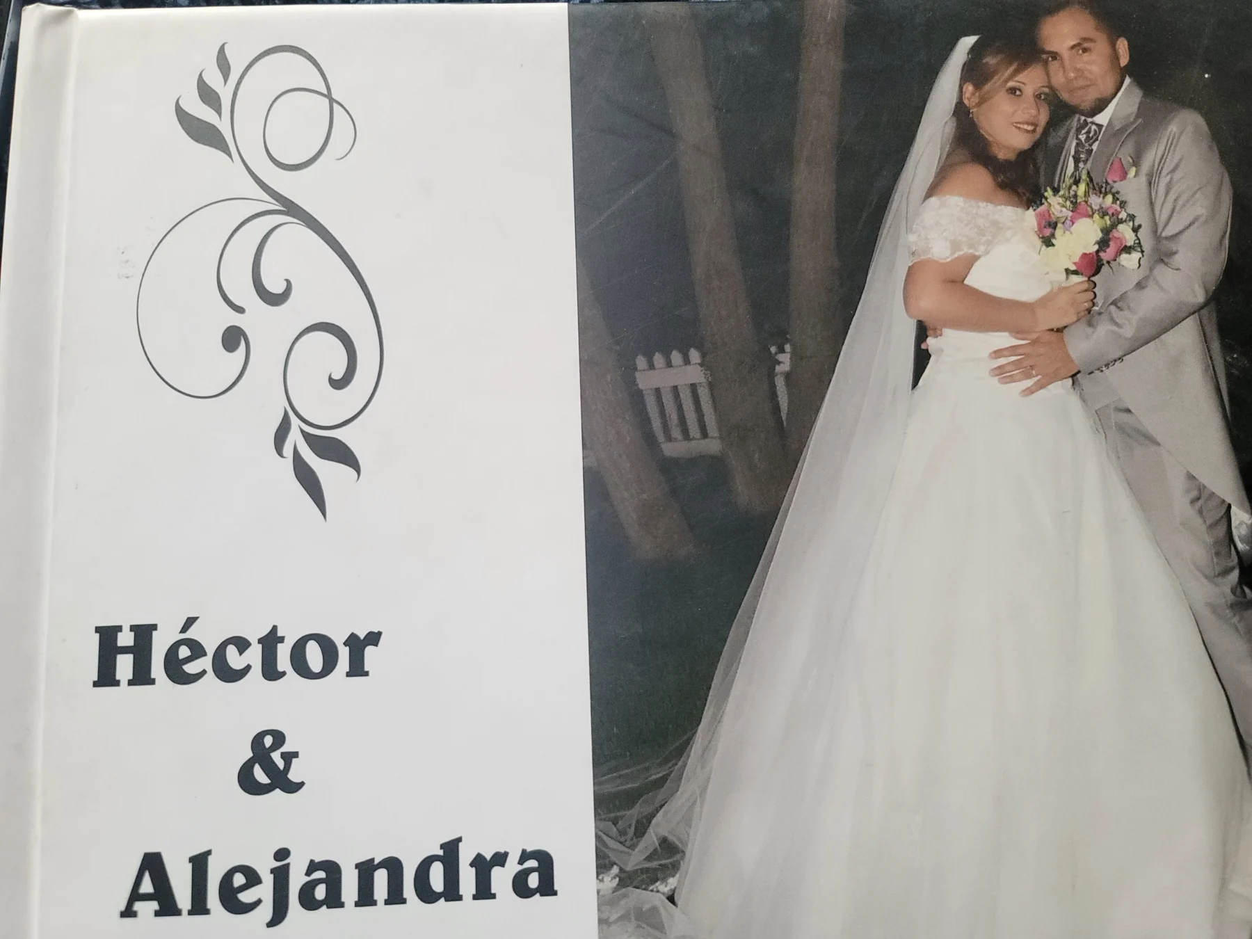 Portada del álbum de Alejandra y Héctor